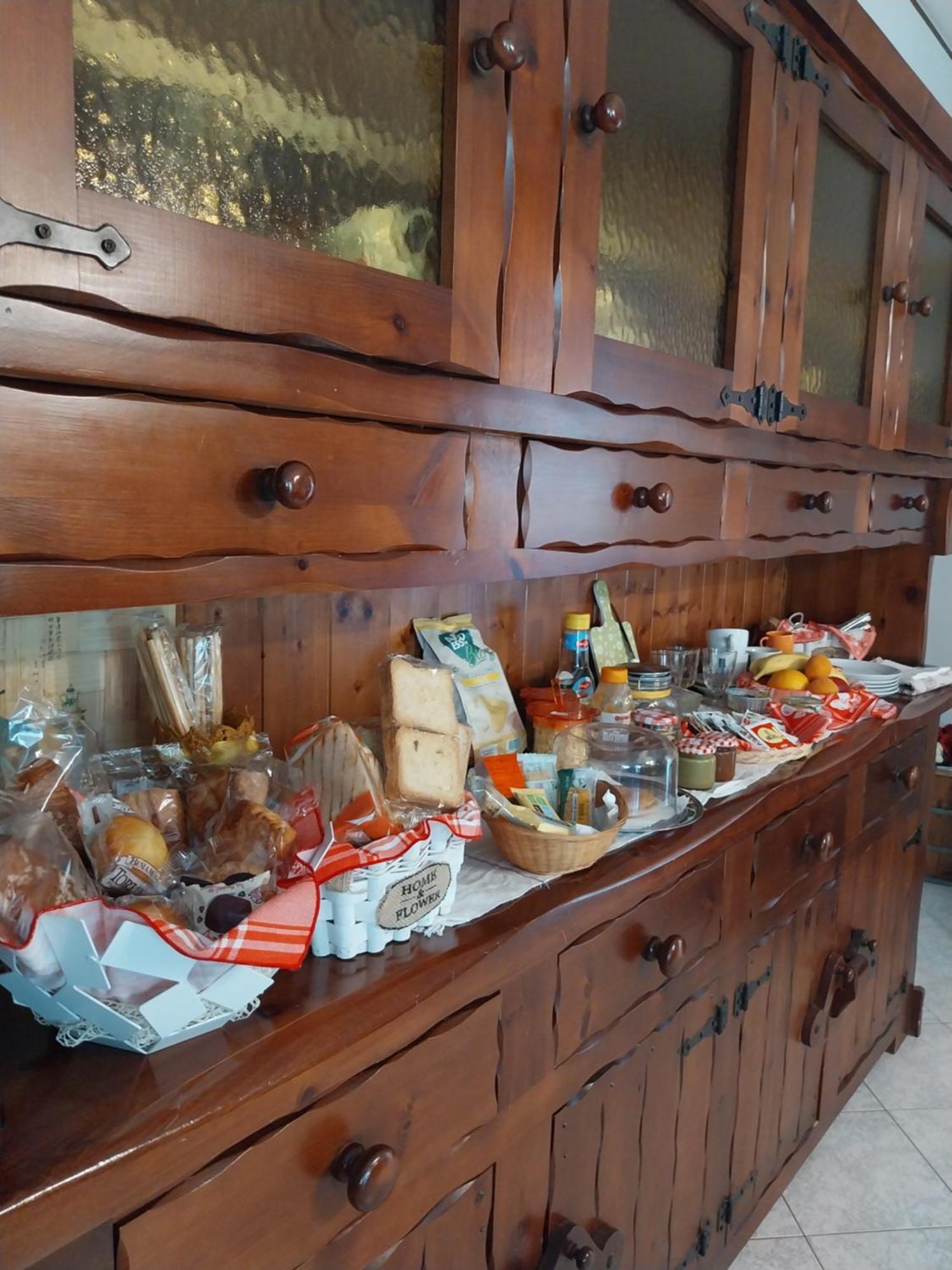 A Casa Di Lara Panzió Beura Kültér fotó